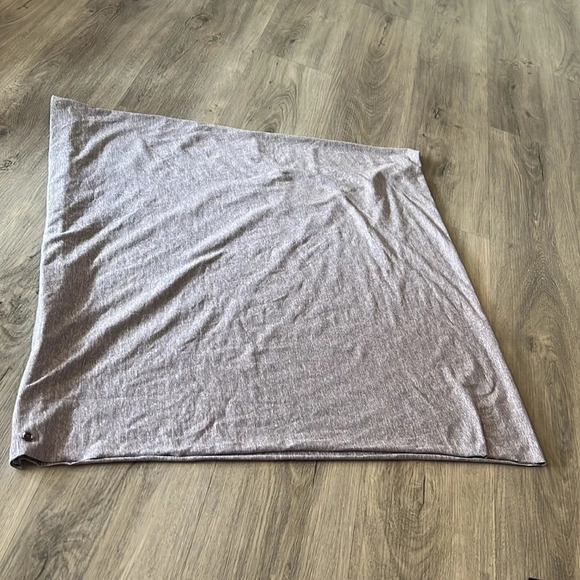 Lululemon button snap  infinity scarf - Picture 5 of 6
